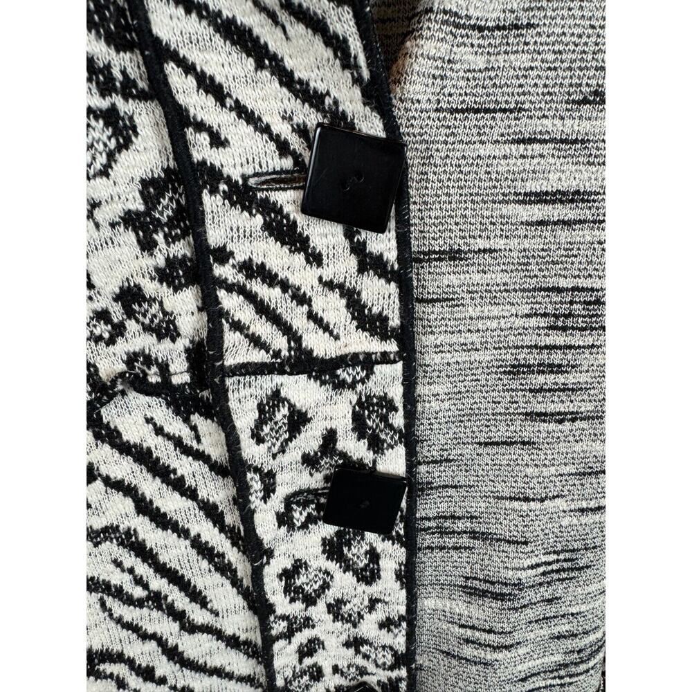 ALI MILES black white animal print button knit 3/4 sleeve cardigan sweater M - Picture 4 of 9